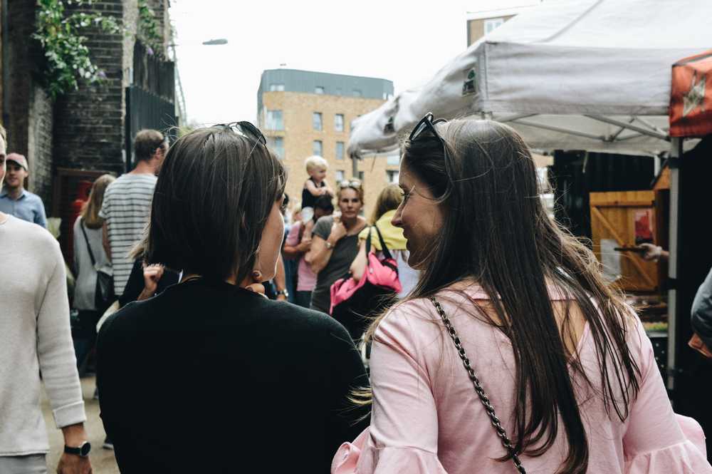 Conversation lesbienne